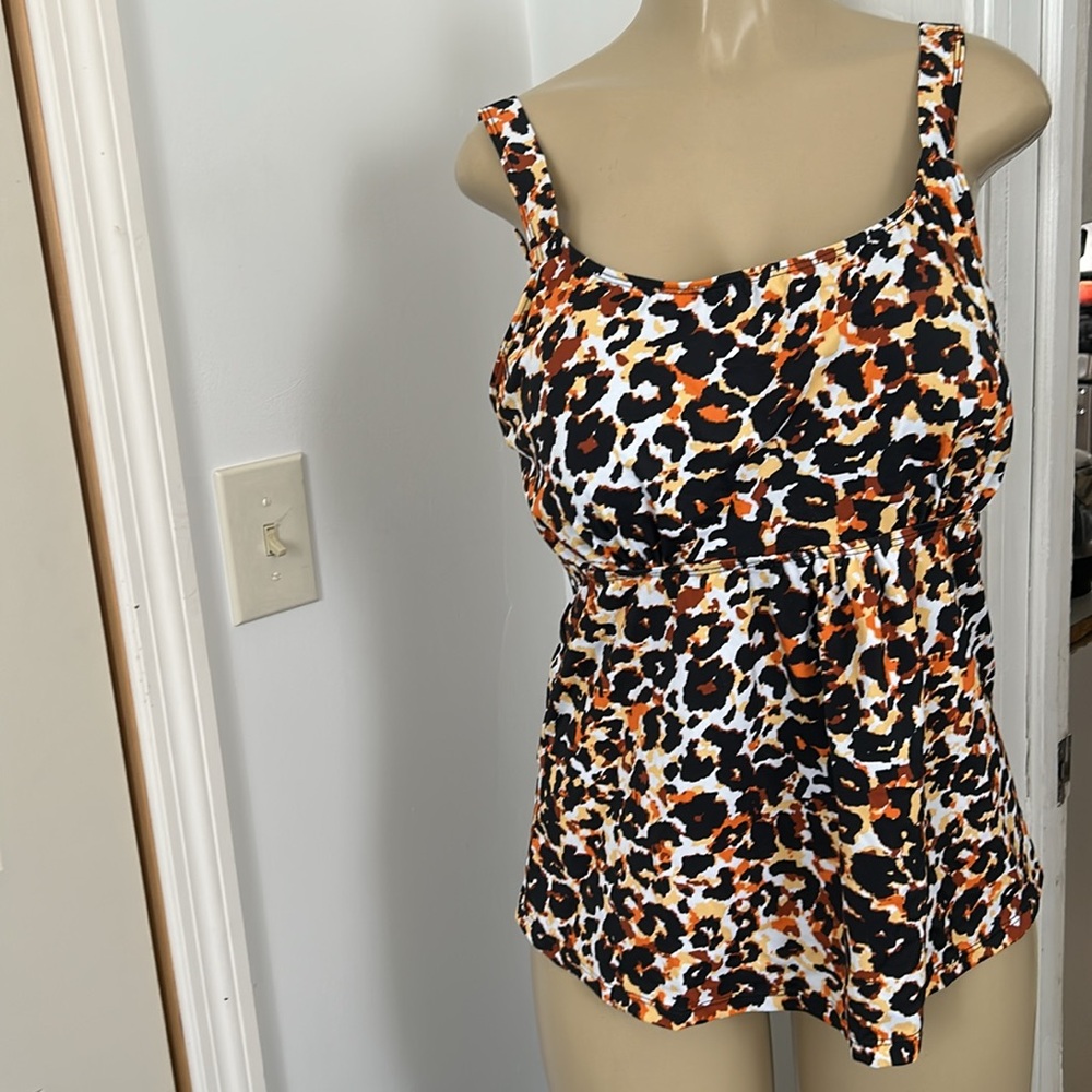 FULLFITALL Leopard Print Tankini top size 18